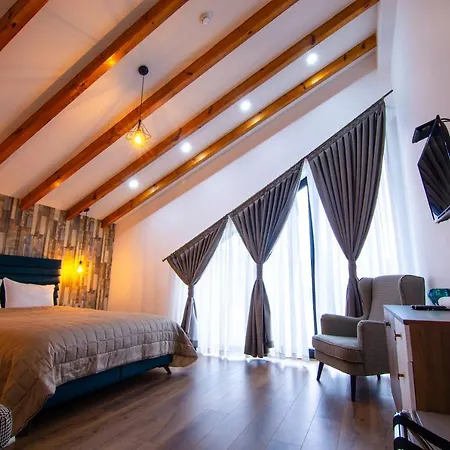 Aleksander 2 Hotel Korce