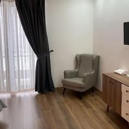 Hotel Aleksander 2 Korce