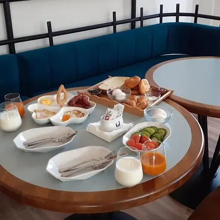 Aleksander 2 Hotel Korce