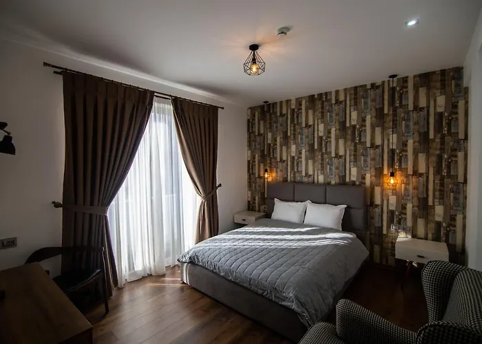 Hotel Aleksander 2 *
