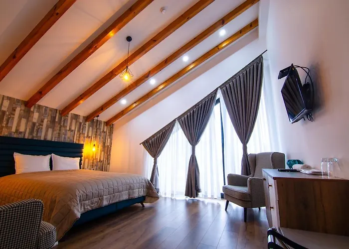 Aleksander 2 Hotel Korce
